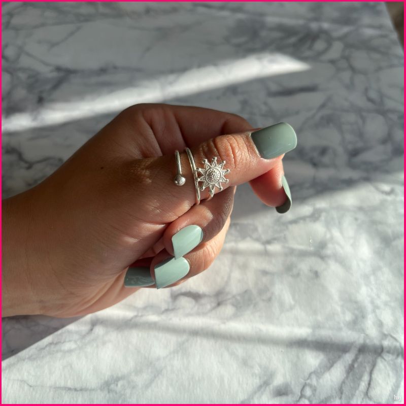 Anillo Sol Radiante (Ajustable)