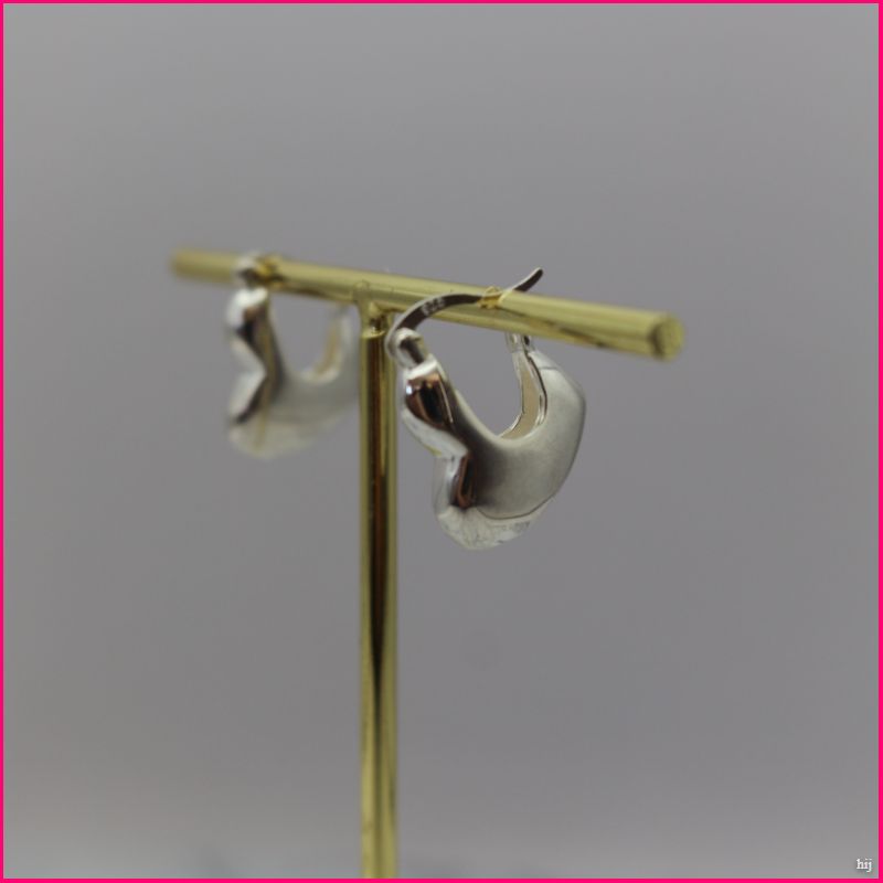 Argollas Corazón Sólido - Elegancia y Amor en Plata