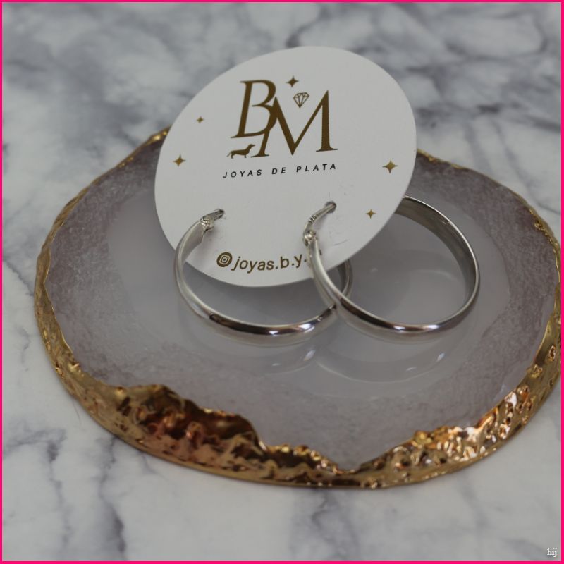 Argollas Clásicas Pulidas - Brillo y Elegancia Atemporal
