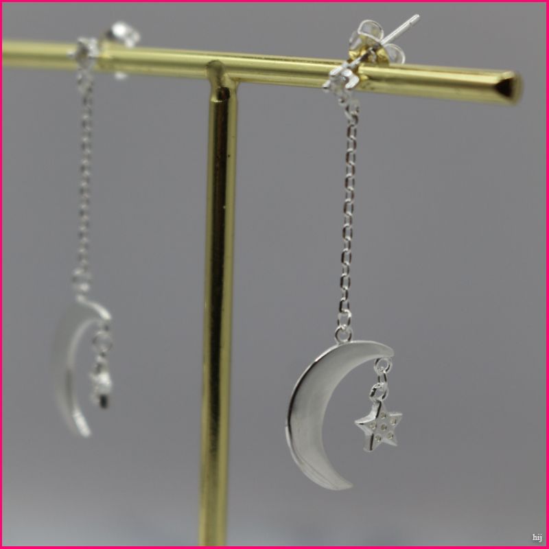 Aros Colgantes Luna y Estrella - Brilla como el Cielo Nocturno