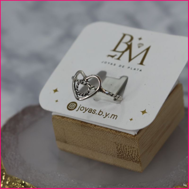 Anillo Corazón de Plata - Amor eterno en tus manos ❤️💍