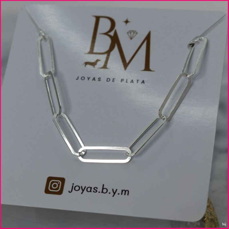 Pulsera Eslabón de Plata: Elegancia Atemporal ✨