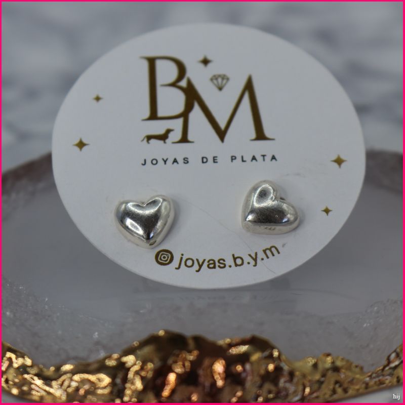 Aros de Corazón en Plata Ley 925 💖✨