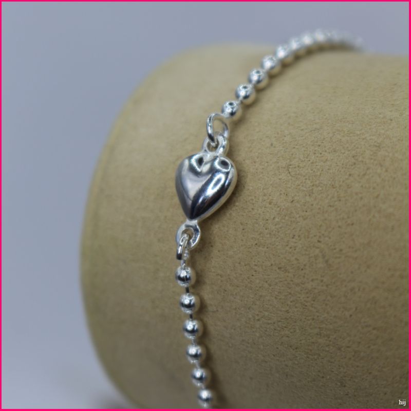 Pulsera de Corazón con Detalles en Puntos 💖✨