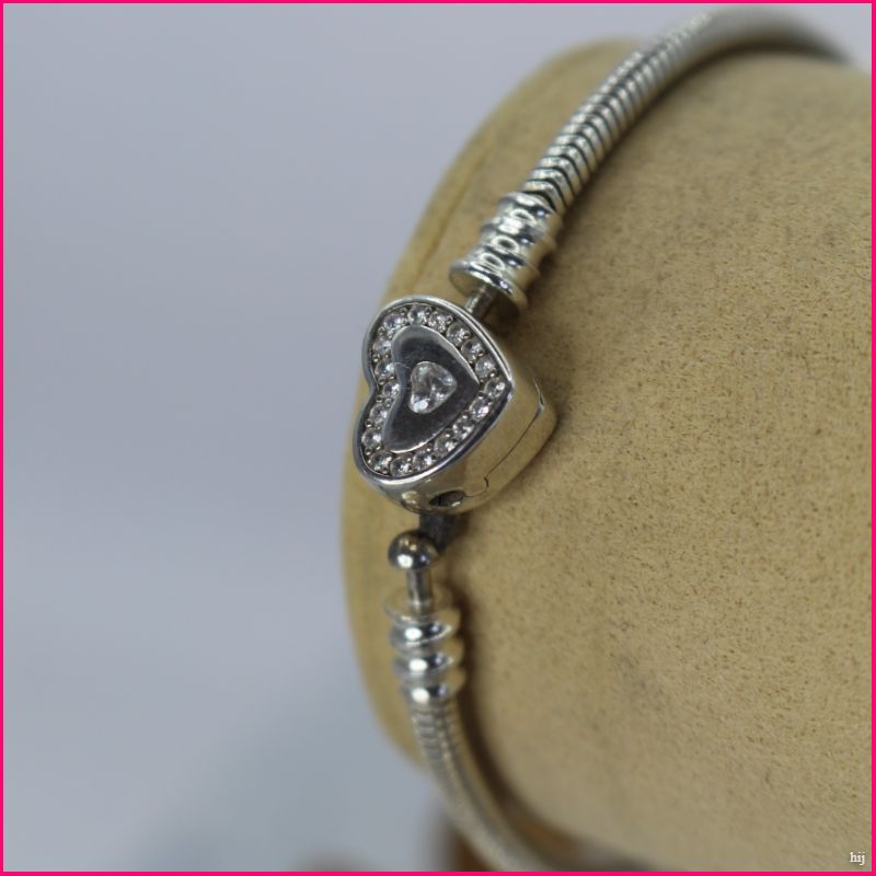 Pulsera Encanto de Corazón