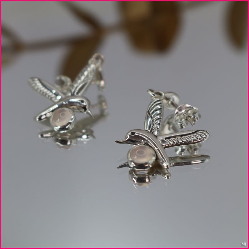 Aros de Colibrí: Libertad y Elegancia en tu Estilo 🕊️