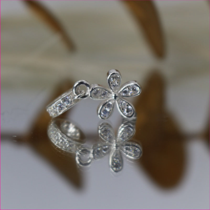 Charm Flor con Circones 🌸✨