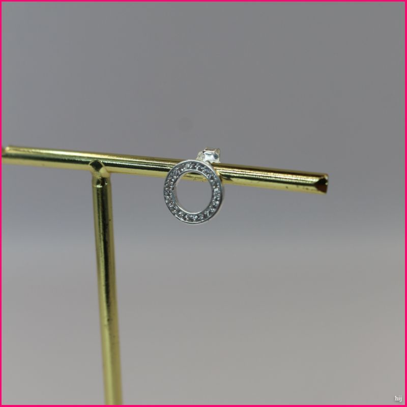 Aros "Círculo Brillante": Minimalismo y Elegancia ✨