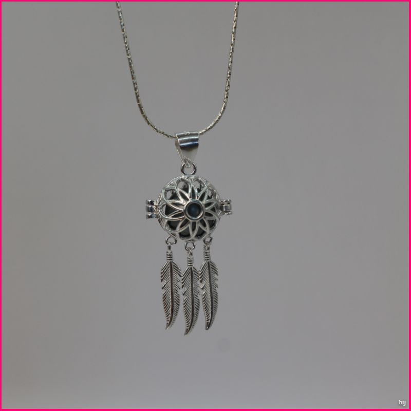 Colgante "Llamador de Ángel Atrapasueños": Protección y Armonía ✨