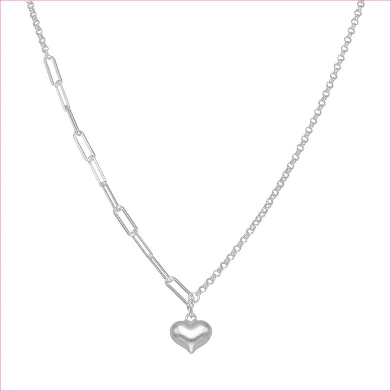 Collar Corazón Plateado: El Símbolo Perfecto de Elegancia y Amor 💖✨