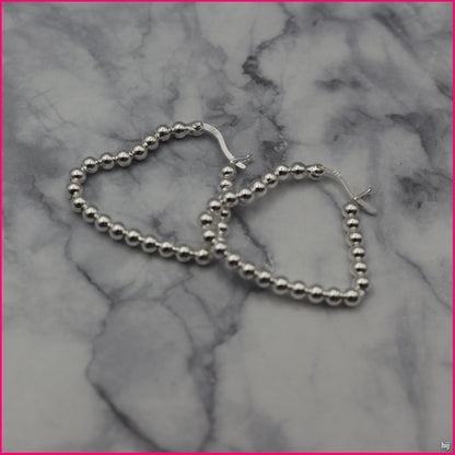 Aros de Corazón con esferas anti-estrés.