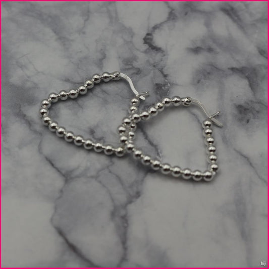 Aros de Corazón con esferas anti-estrés.