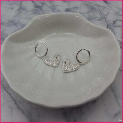 Aros Corazón Brillante - Amor y Elegancia en Plata