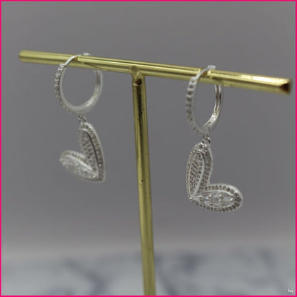 Aros Corazón Brillante - Amor y Elegancia en Plata