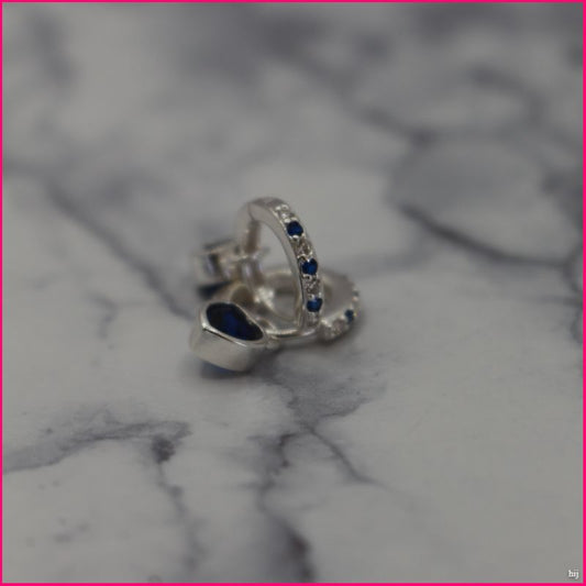 Argollas Corazón Azul - Elegancia y Serenidad en Plata