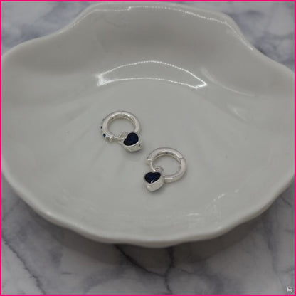 Argollas Corazón Azul - Elegancia y Serenidad en Plata
