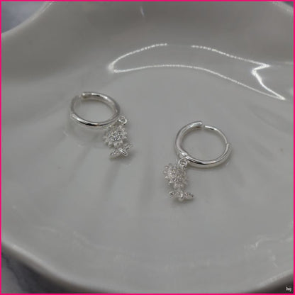 Argollas Girasol Brillante - La Luz del Sol en Plata