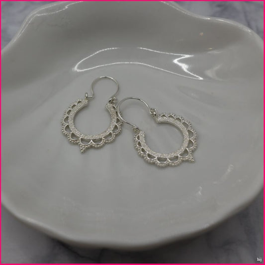 Argollas Estilo Hindú - Exotismo y Elegancia Atemporal