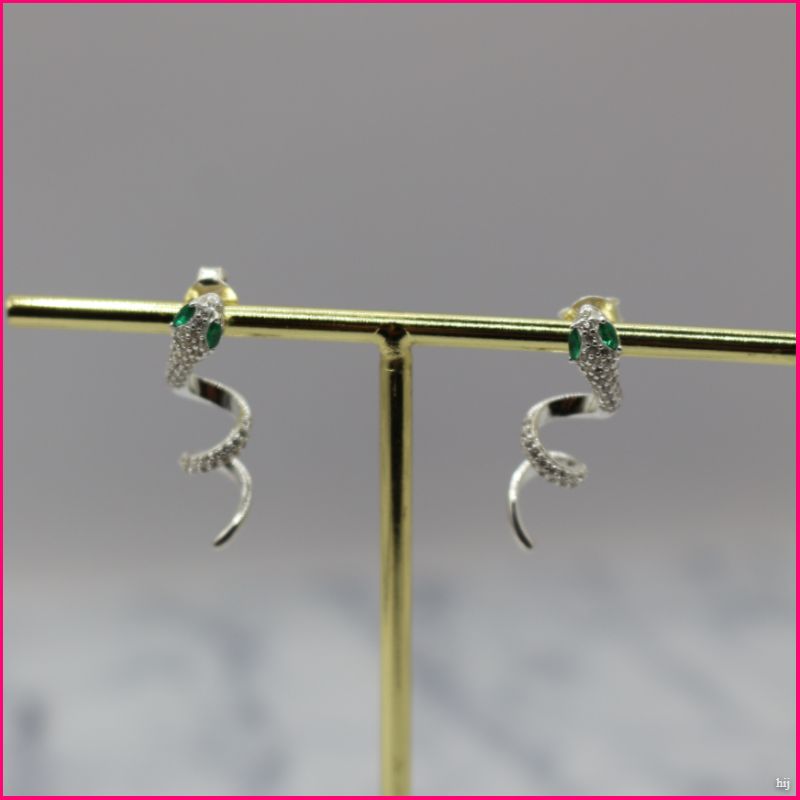 Aros Serpiente Elegante - Poder y Misterio en Plata