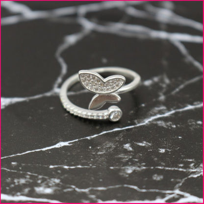 Anillo Mariposa Brillante - Libertad y Elegancia en tu Mano