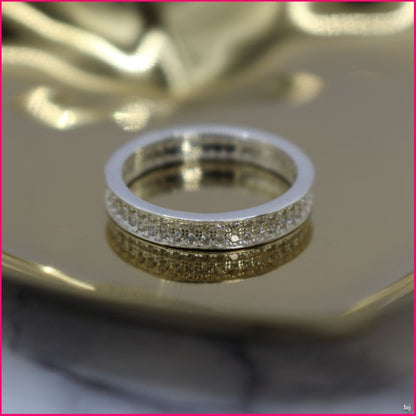 Anillo Brillante Eternity - Elegancia y Sofisticación en Cada Detalle