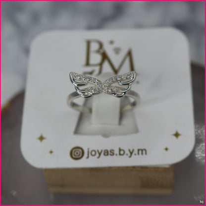 Anillo Alas de Luz - Libertad y Elegancia en un Diseño Único