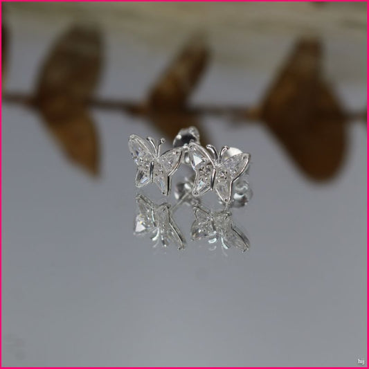 Aros Mariposas de Plata Ley 925 con Zircones ✨🦋