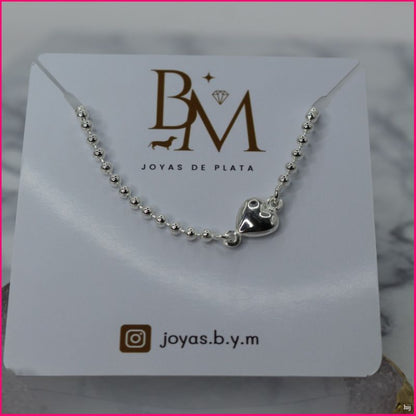 Pulsera de Corazón con Detalles en Puntos 💖✨