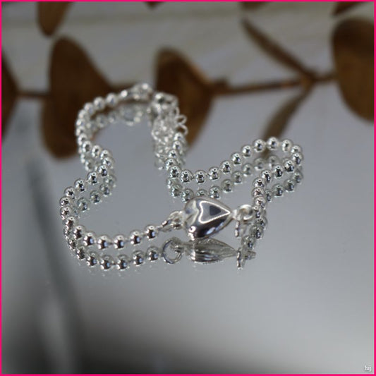 Pulsera de Corazón con Detalles en Puntos 💖✨