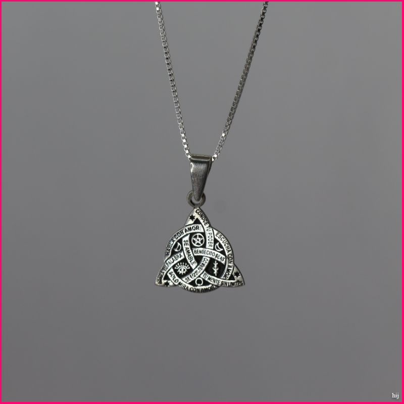 Colgante Amuleto Triqueta: Conexión, Protección y Equilibrio 🔺✨