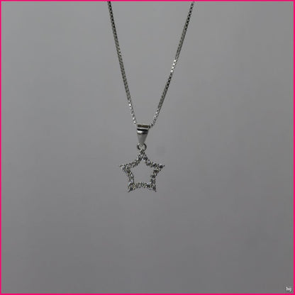 Colgante Estrella con Circones: Brilla con Elegancia y Encanto ✨