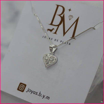 Colgante Corazón con Circones: Elegancia que Conquista💖✨