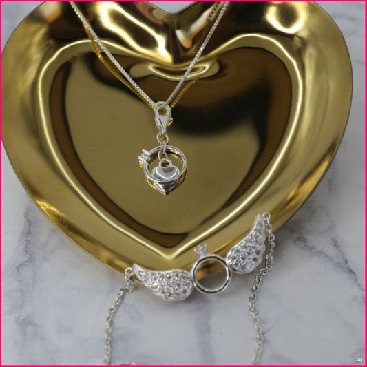 Conjunto Alas de Amor: Libertad y Elegancia en un Solo Toque