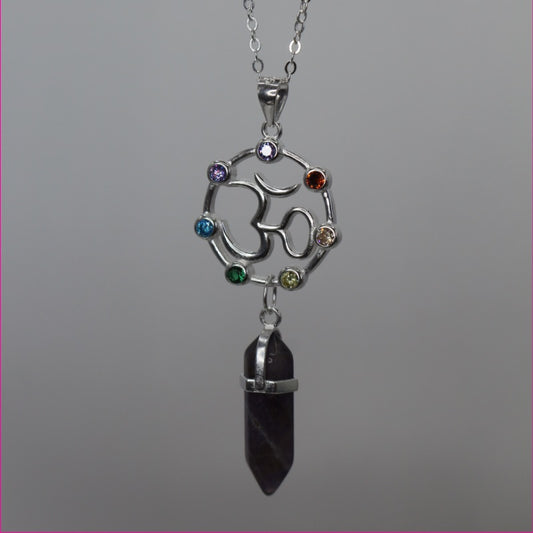 Collar con Cuarzo y 7 Chakras: Armonía y Protección en una Joya&nbsp;✨