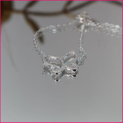 Pulsera "Mariposa de Luz Ajustable": Elegancia y Libertad ✨