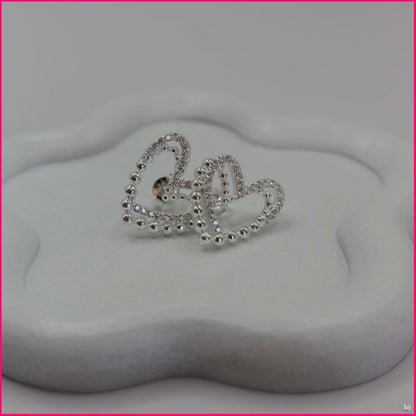 Aros "Corazones de Plata": Amor y Elegancia en Cada Detalle ✨