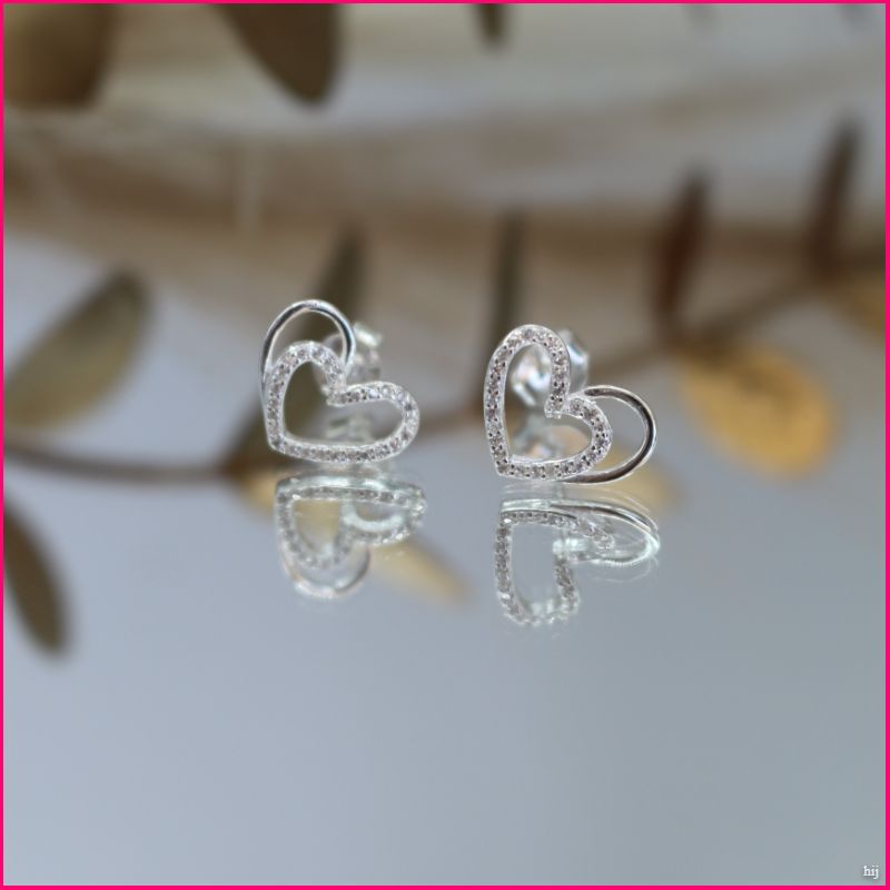Aros "Corazón Infinito": Elegancia y Amor sin Límites ✨