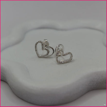 Aros "Corazón Infinito": Elegancia y Amor sin Límites ✨