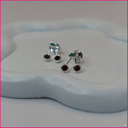 Aros "Cerezas Dulces" 🍒: Frescura y Encanto Natural ✨