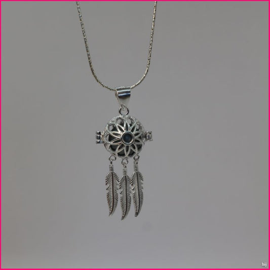 Colgante "Llamador de Ángel Atrapasueños": Protección y Armonía ✨